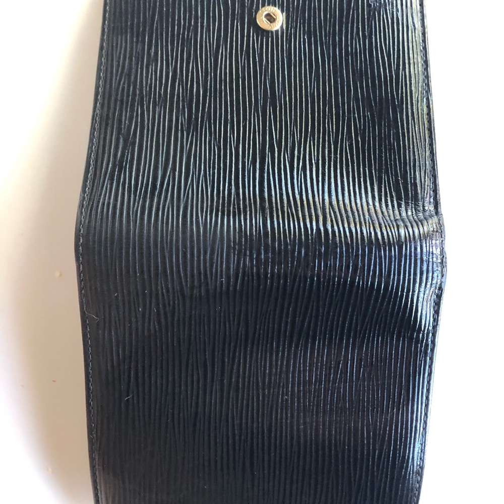 Black Leather Wallet Mint Condition. Authentic